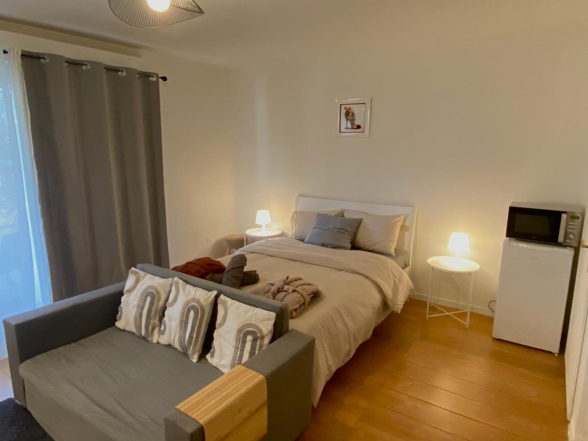 Cozy Riverfront Living, 5-Min Walk To Riverside Train Neuilly-Plaisance Exterior foto